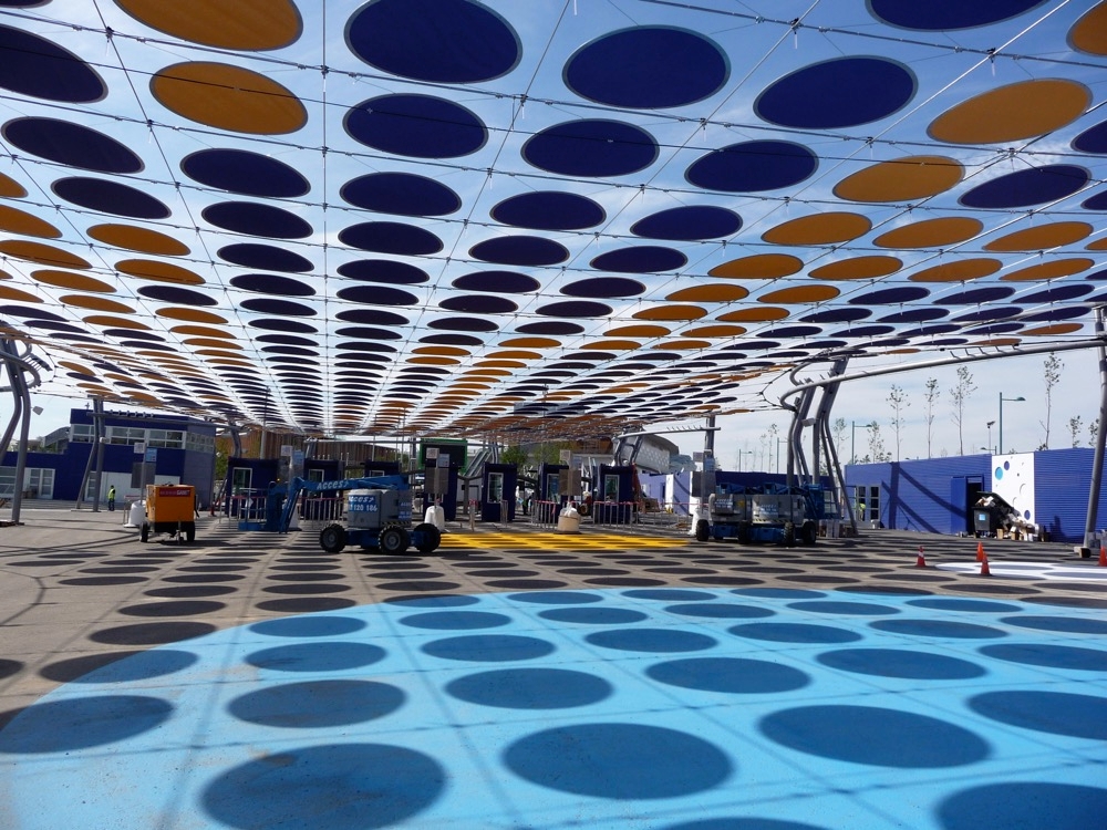 Tensile Architecture: Cable Grids and Shades