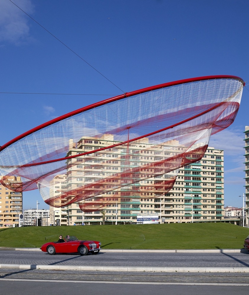 Tensile Architecture: Nets, ropes and tapes