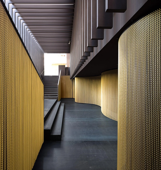 Metal Fabric – Decorative Interior Walls