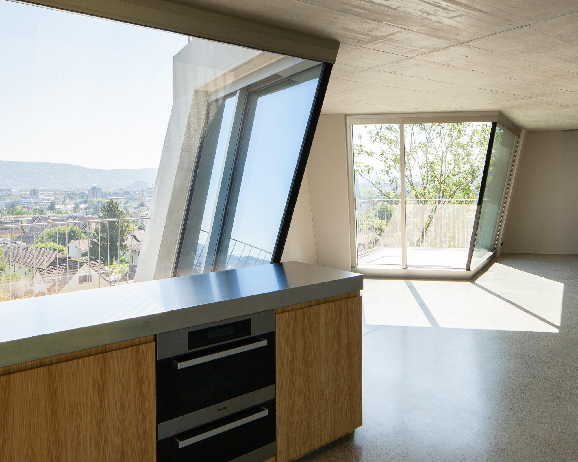 Sliding Window - Slanted