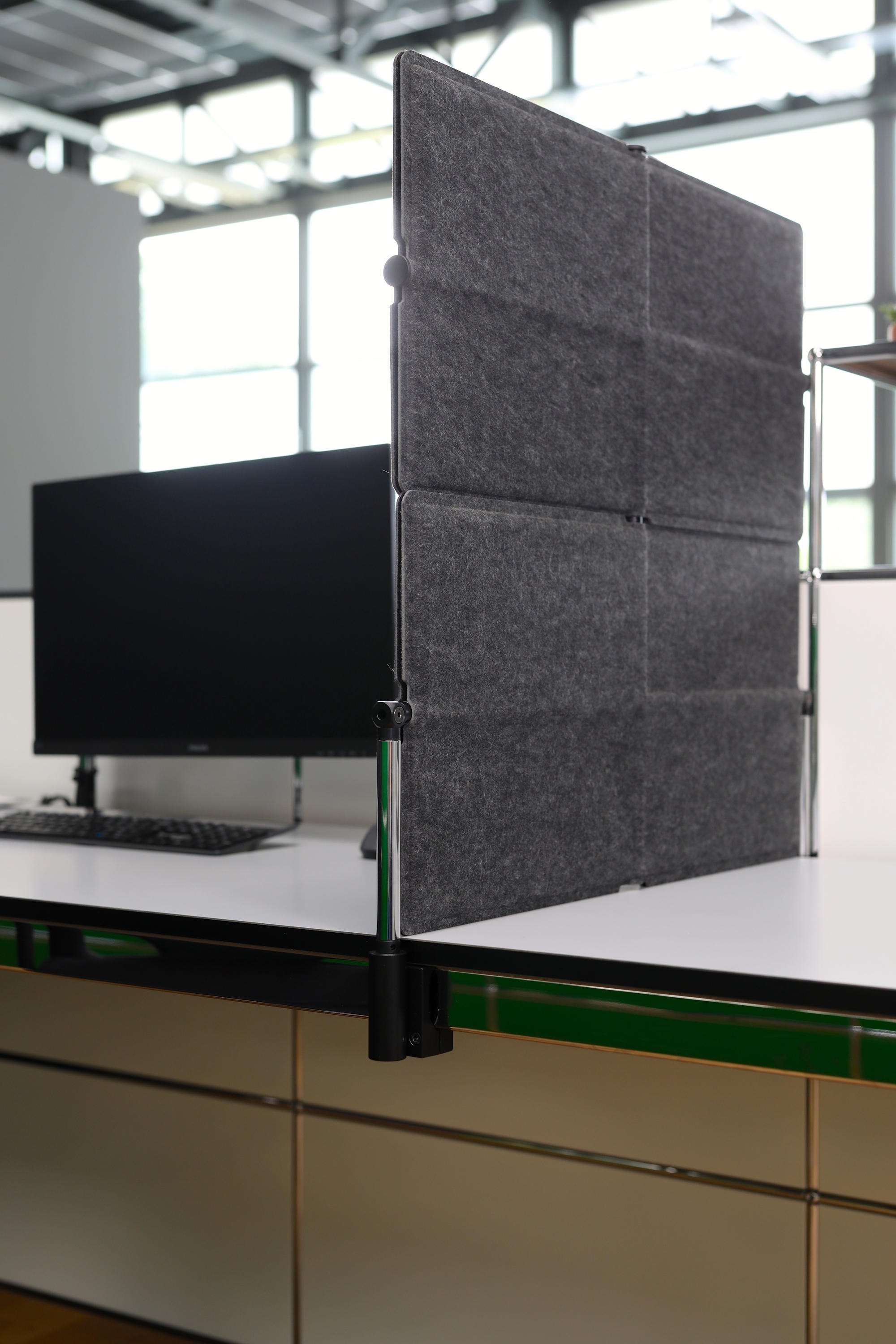 Privacy Panel - Tabletop