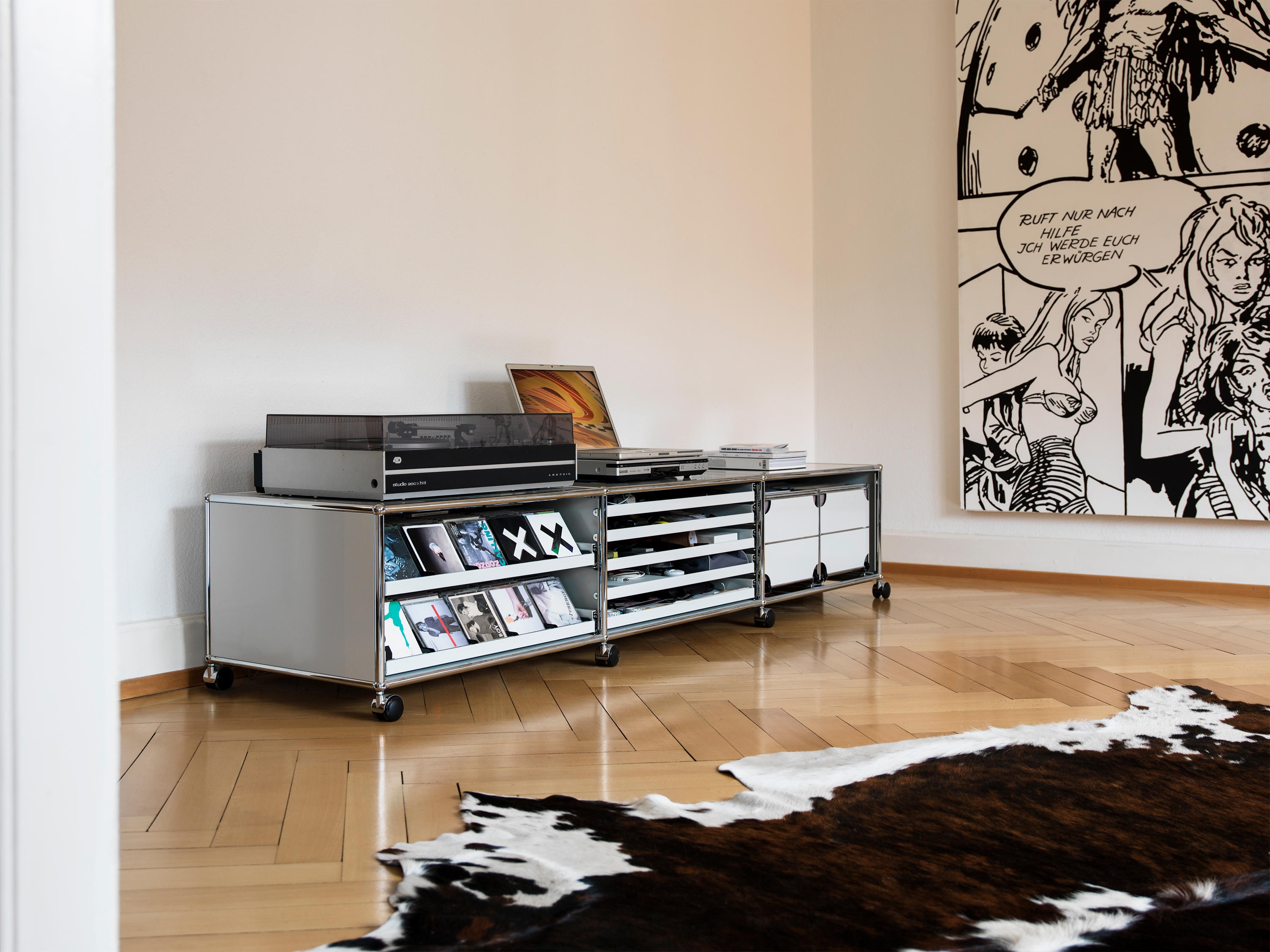 Media Shelves - Haller