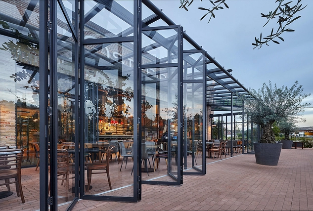 Bi-Folding Doors - Highline