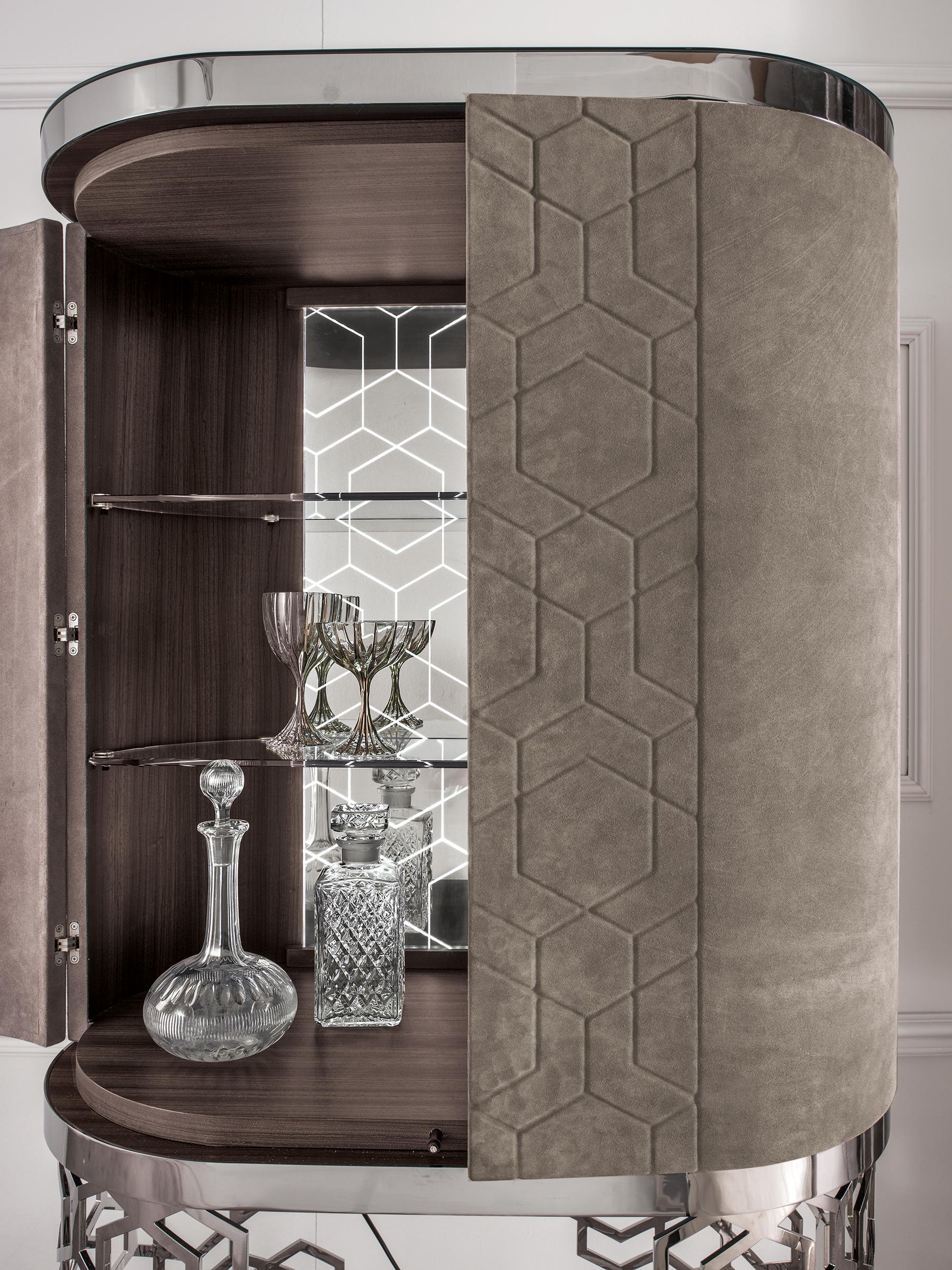 Cabinet - Mini Beverly