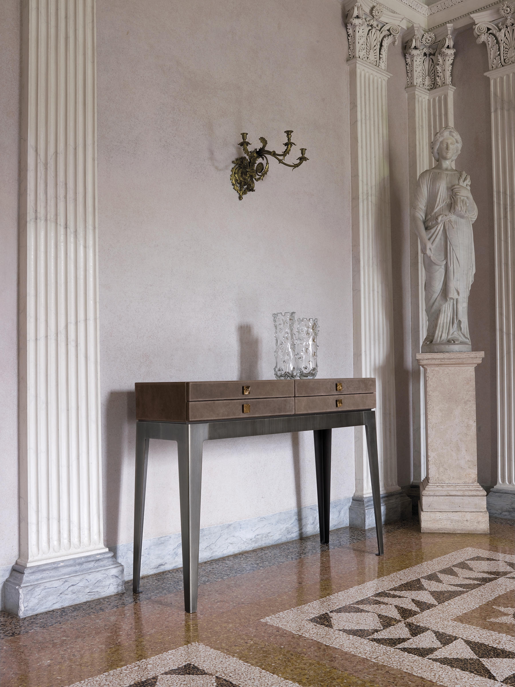 Console Table - Lady