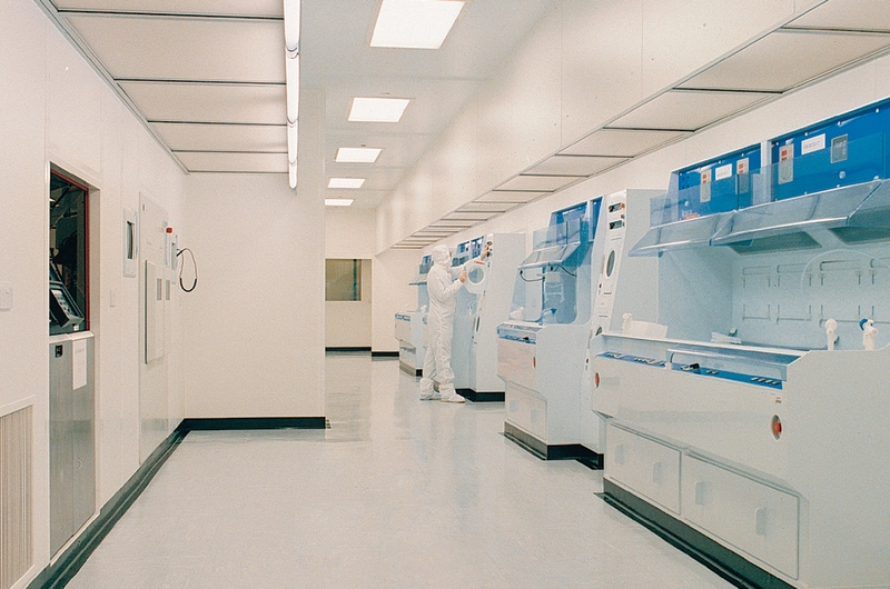 Piso vinílico con control estático Polyflor SD