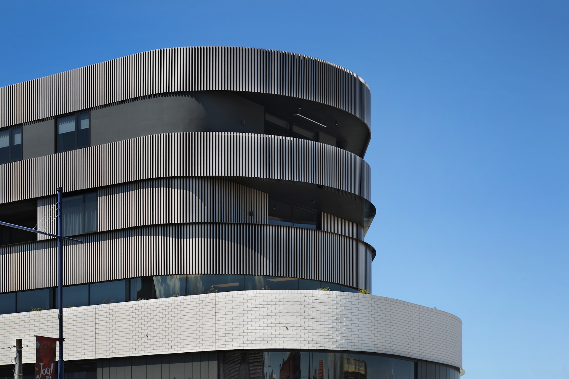 Click-on Battens in Ivanhoe Apartments