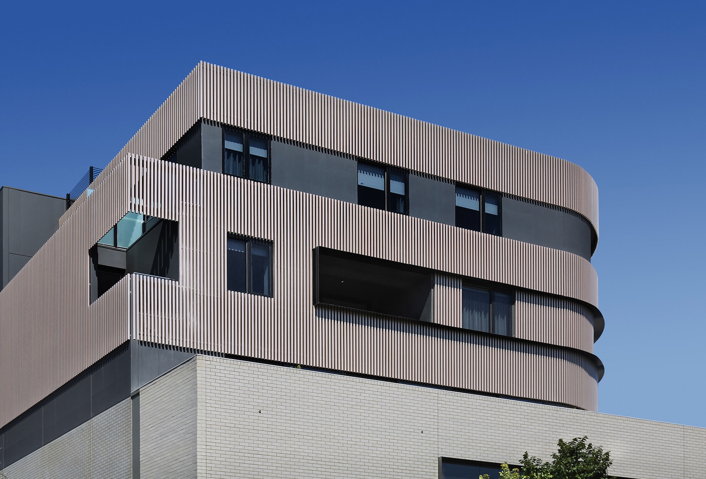 Click-on Battens in Ivanhoe Apartments