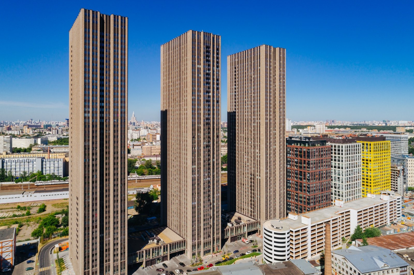 Thin Brick Facade in Savelovsky City Towers