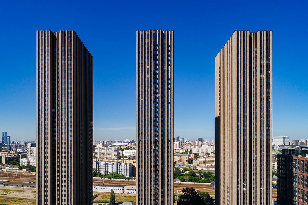 Thin Brick Facade in Savelovsky City Towers