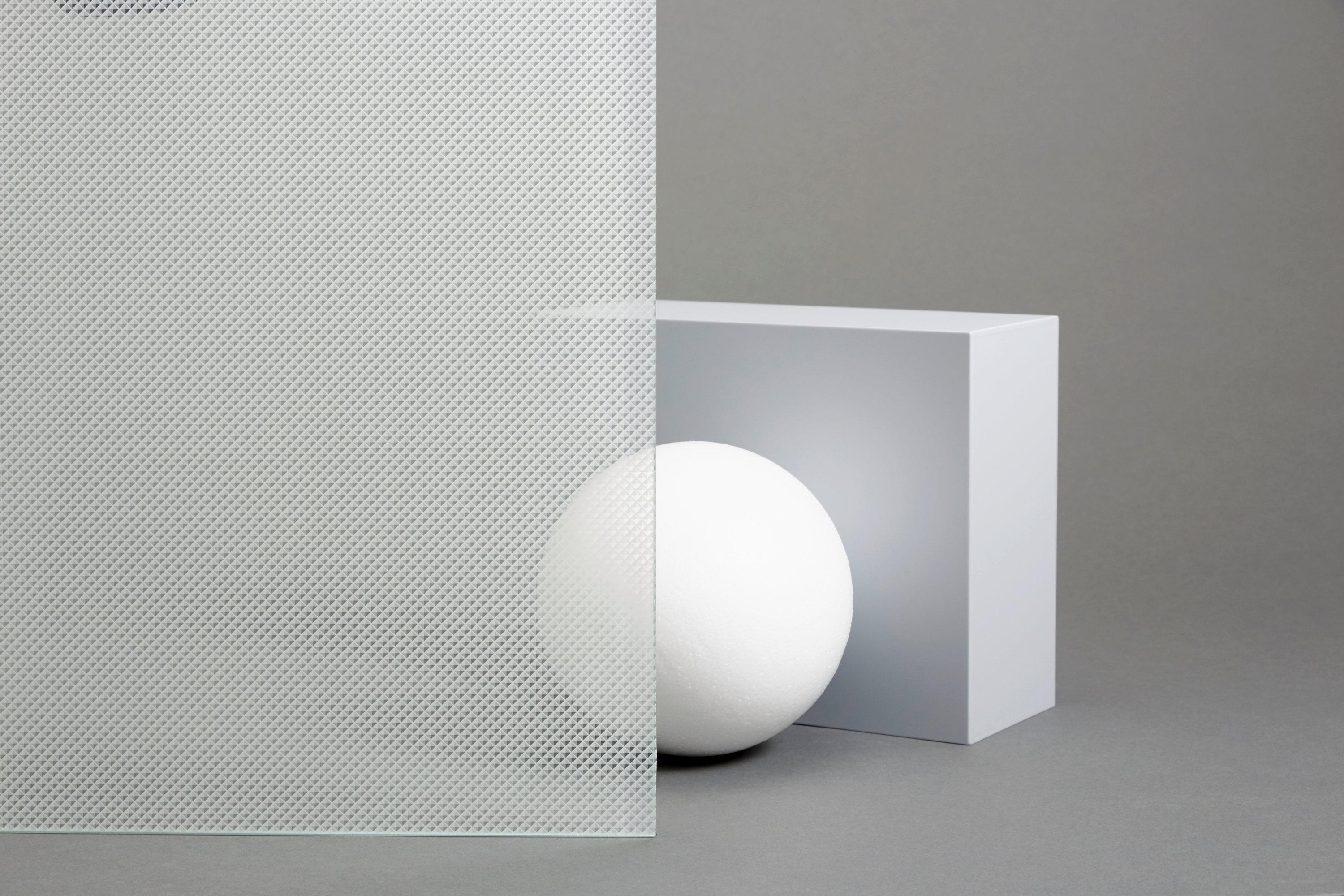 Glass Finish - FASARA™ Geometric