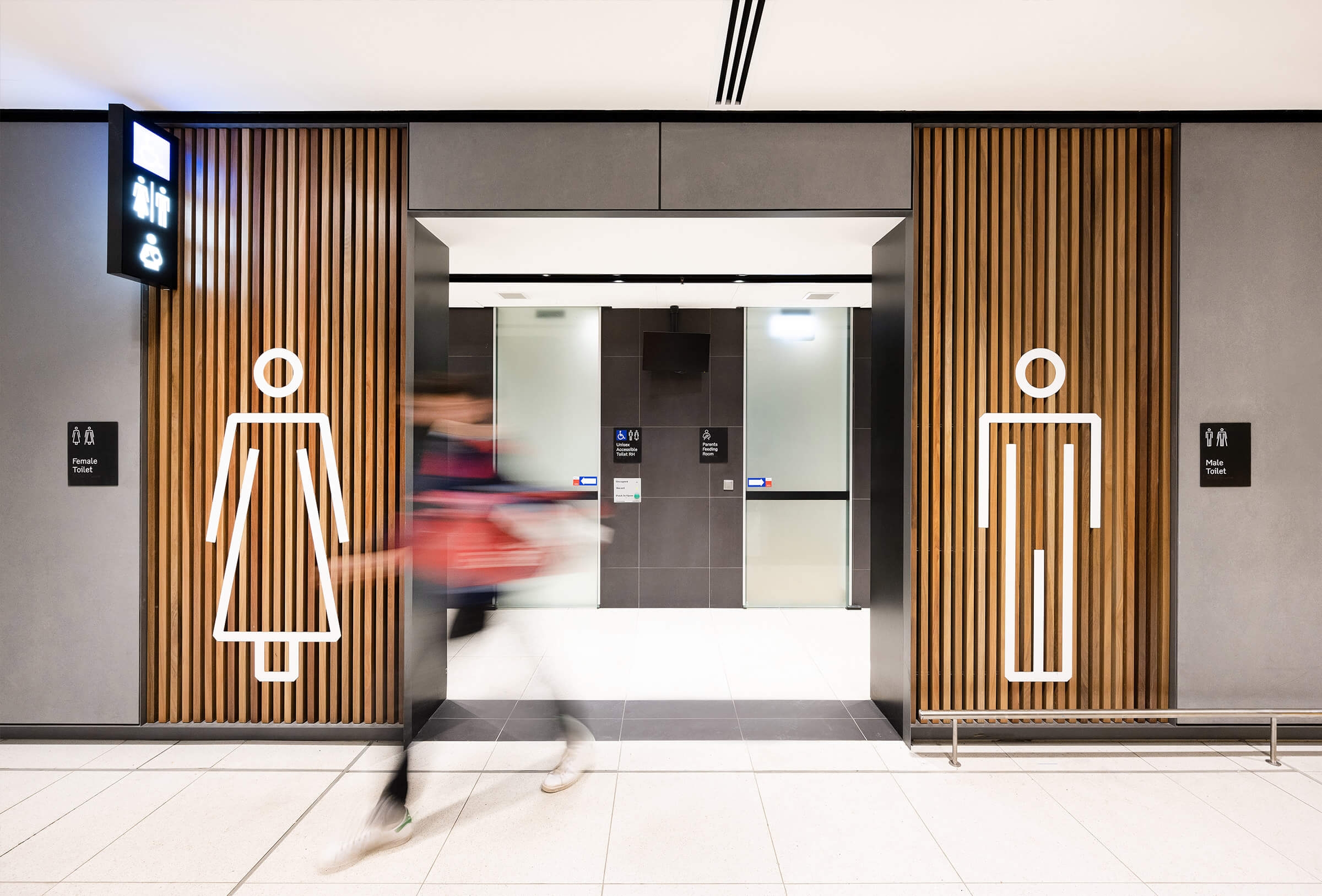 Timber Click-on Battens at Melbourne Airport T2