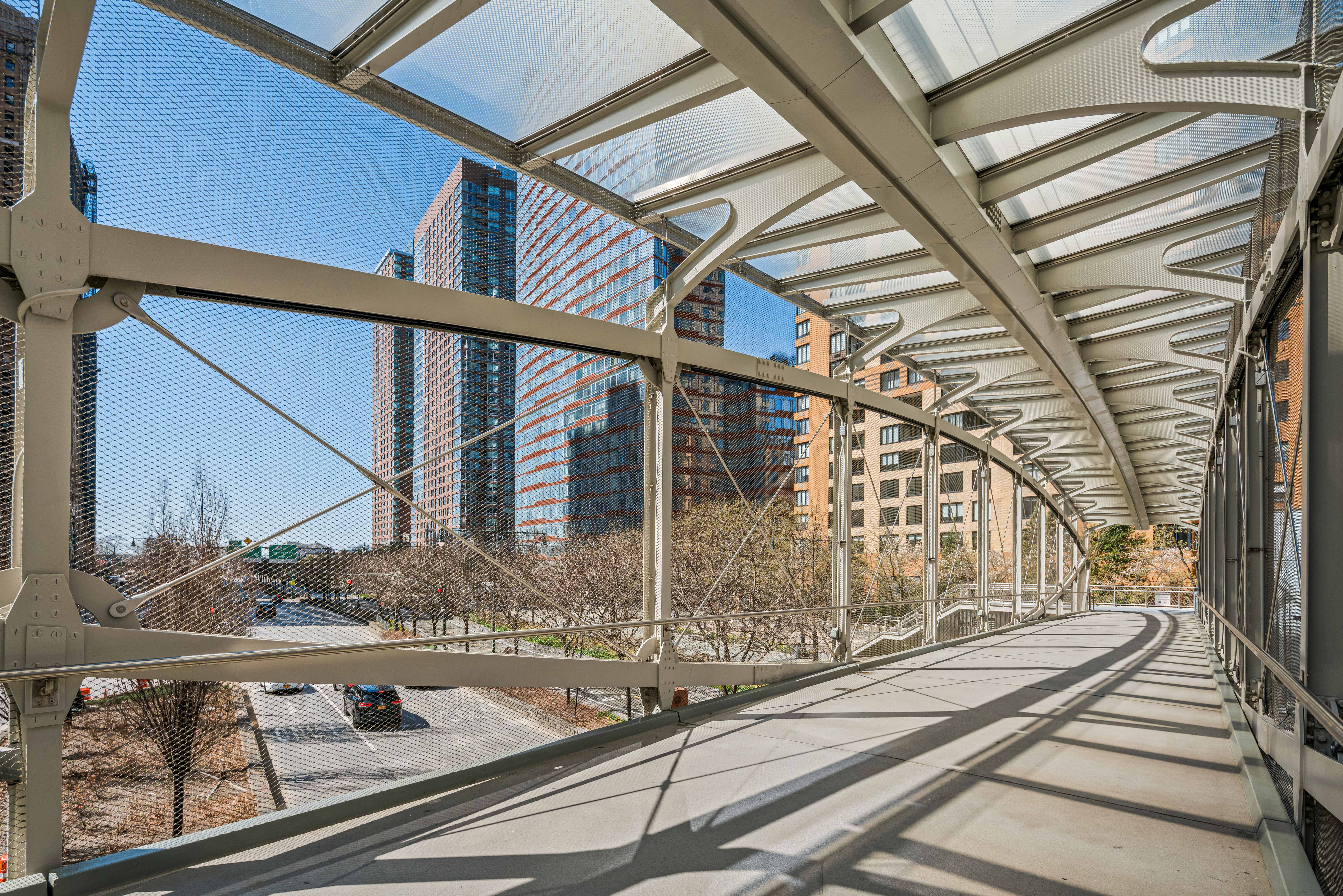 Webnet - Robert R. Douglass Bridge