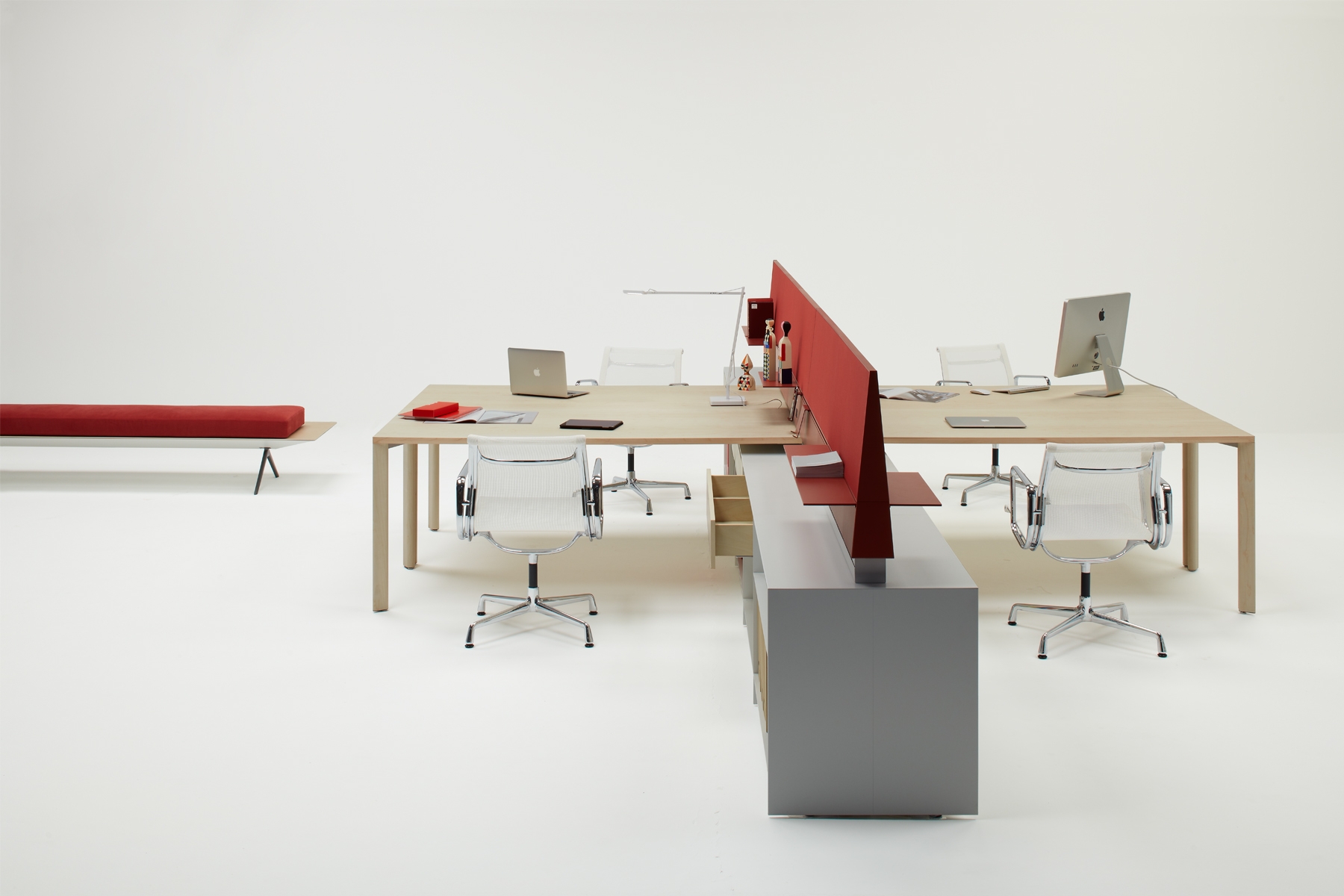 Workstation - Pyramid Wiring System