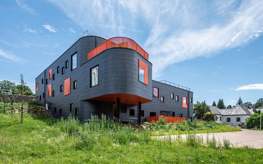 Ventilated Facade - CUPACLAD Random in Neufchâteau Nursery