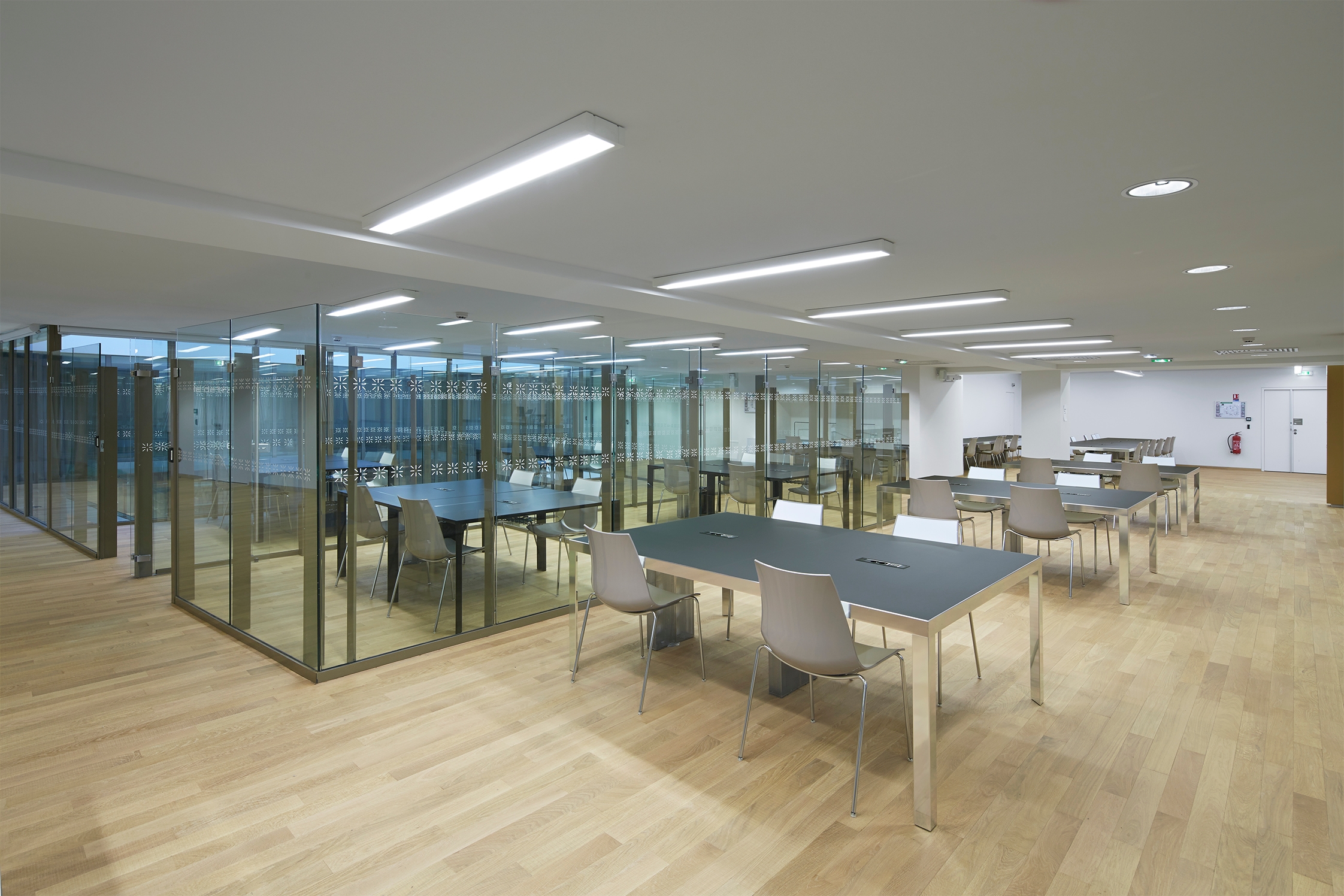 Interior Workstation Furniture in Strasbourg National and University Library