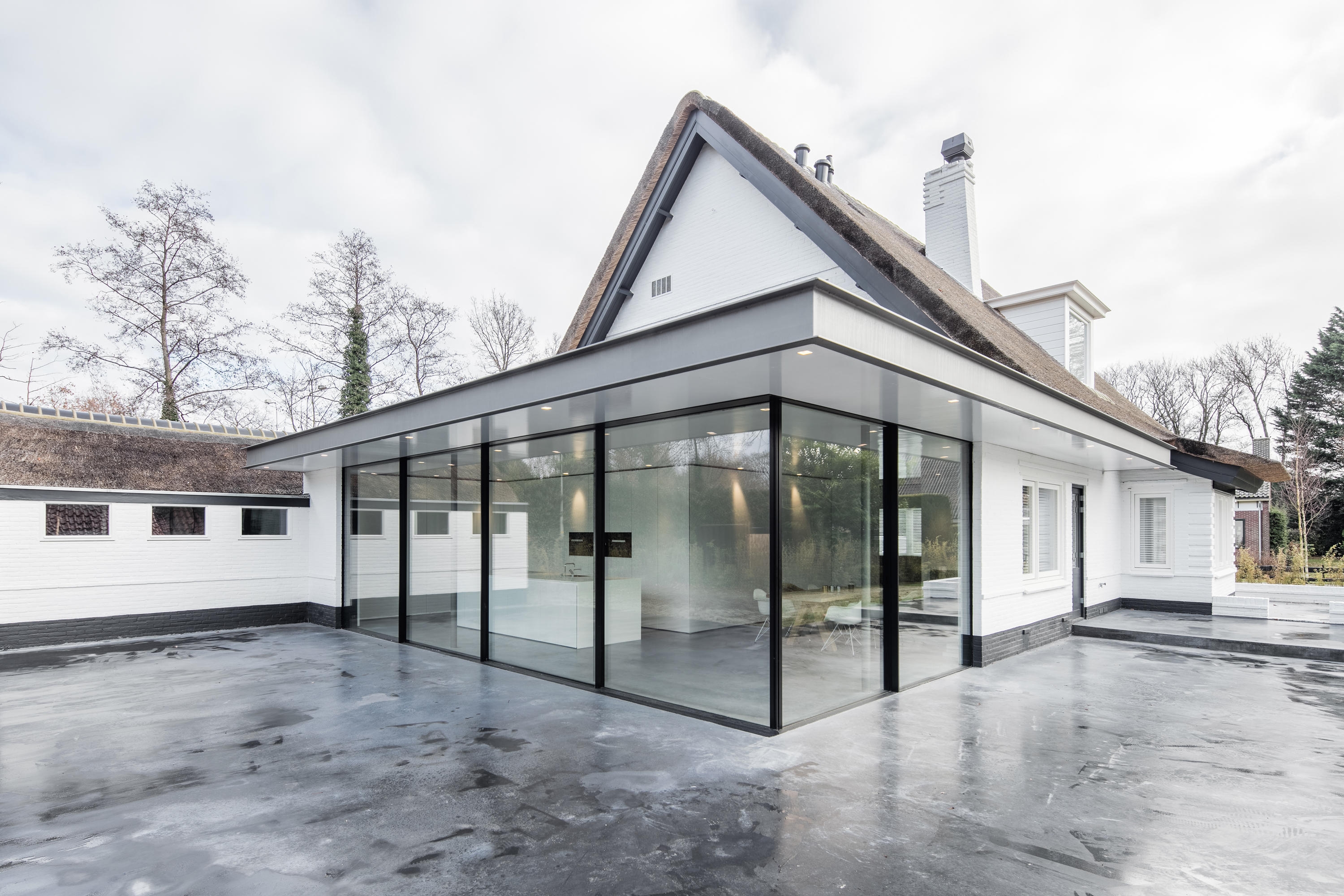 Sliding Window  - Triple Sliding