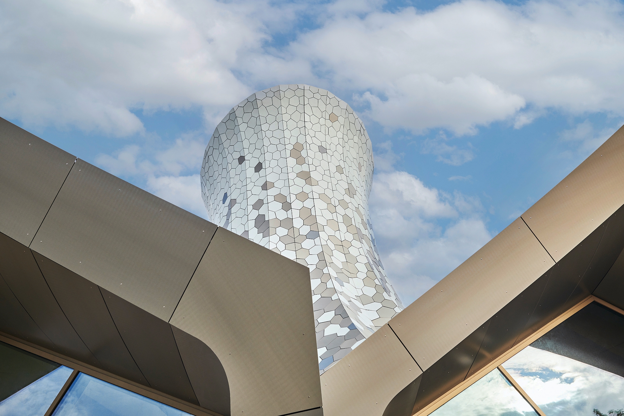 Timber Construction - Knie's Magician’s Hat