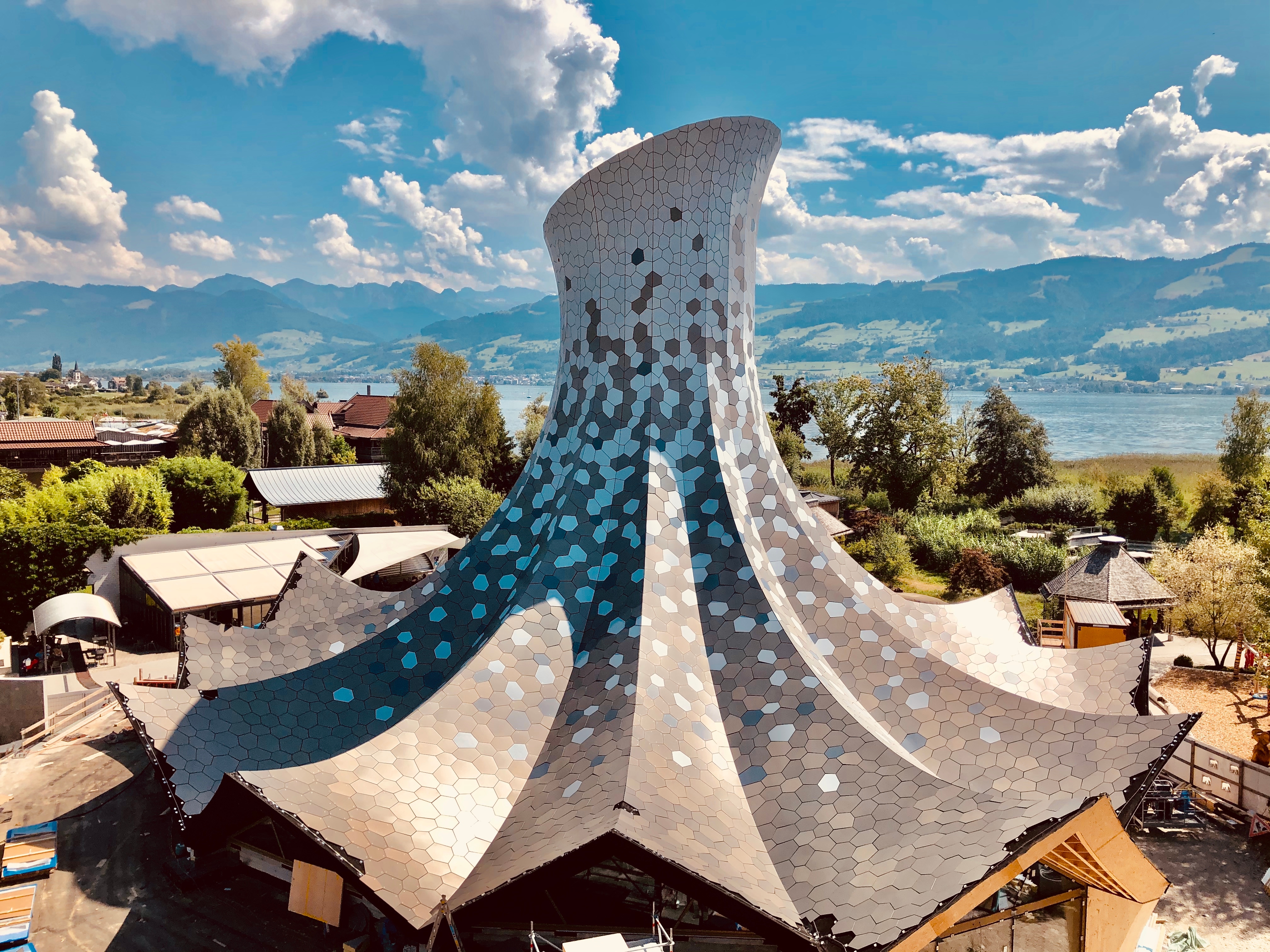 Timber Construction - Knie's Magician’s Hat