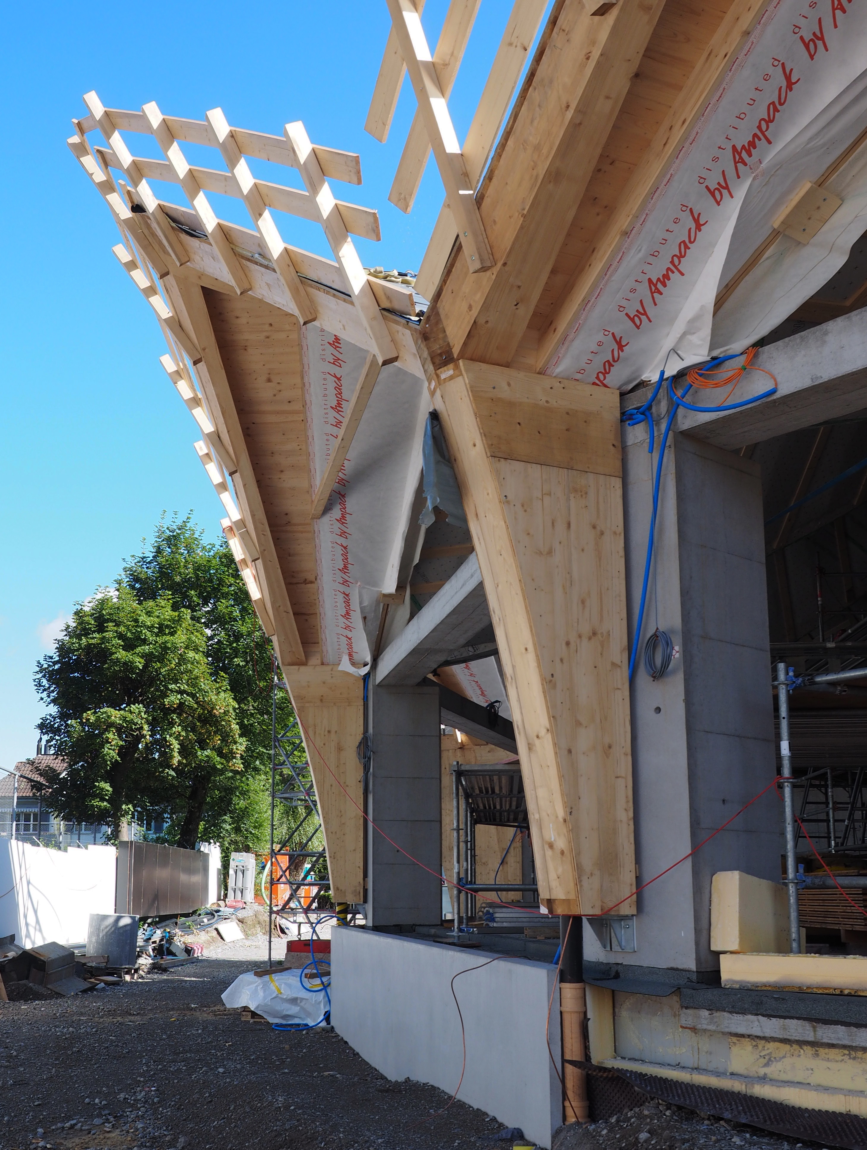 Timber Construction - Knie's Magician’s Hat