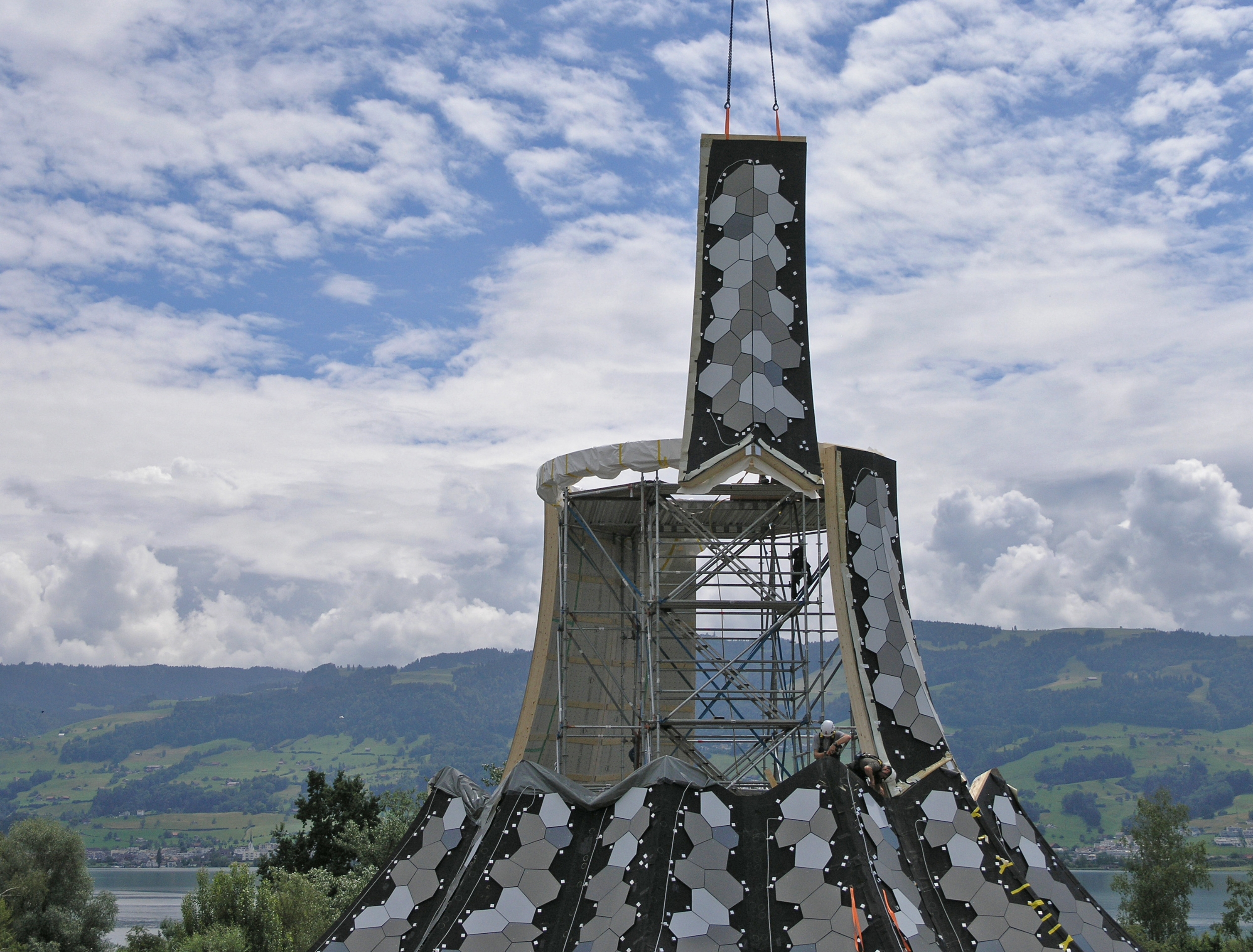 Timber Construction - Knie's Magician’s Hat