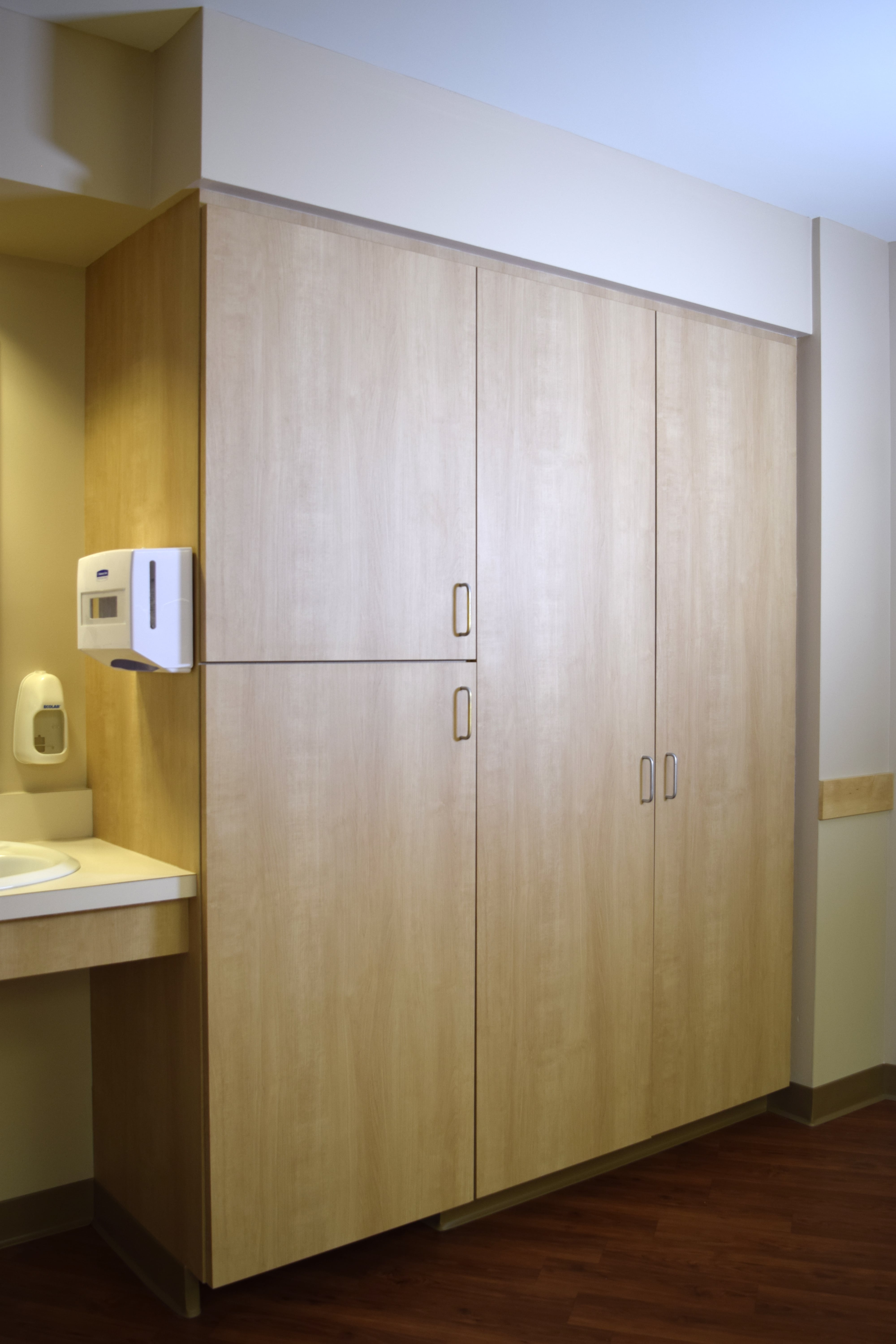 DI-NOC Architectural Finishes in HealthPartners Regions Hospital