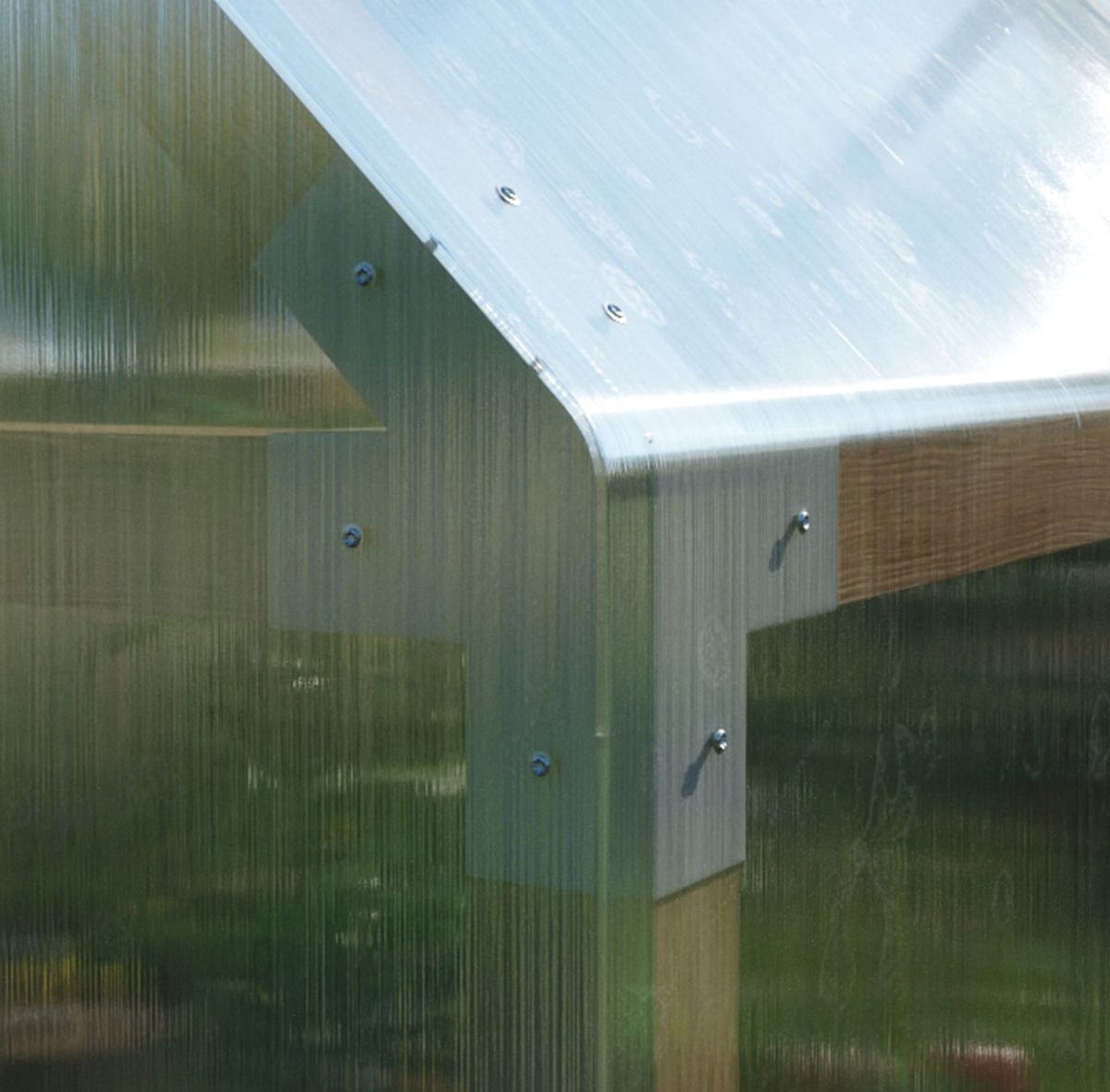 Creating the Scene with V-Ray for 3ds Max