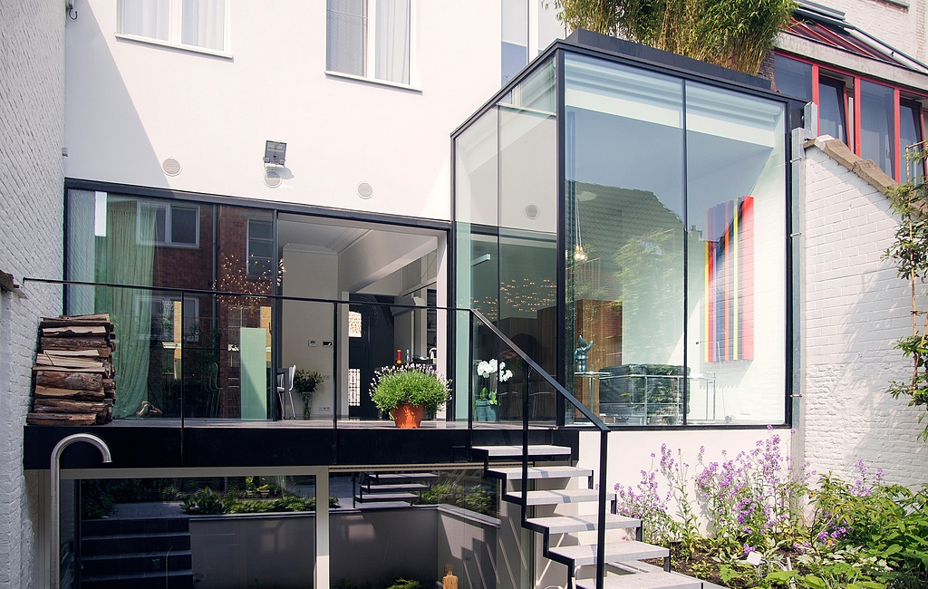 Corner Window  - Corner Fix