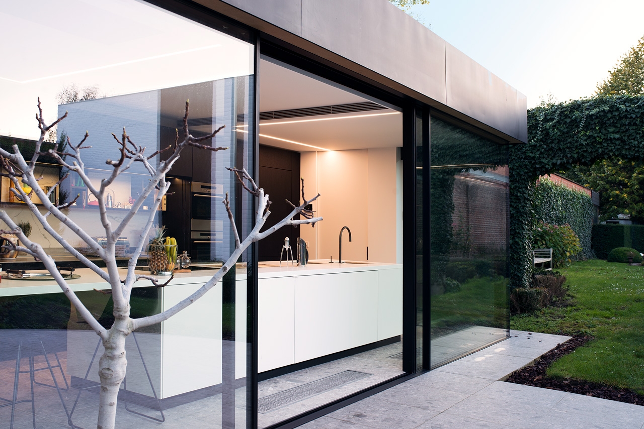 Sliding Window  - ONE