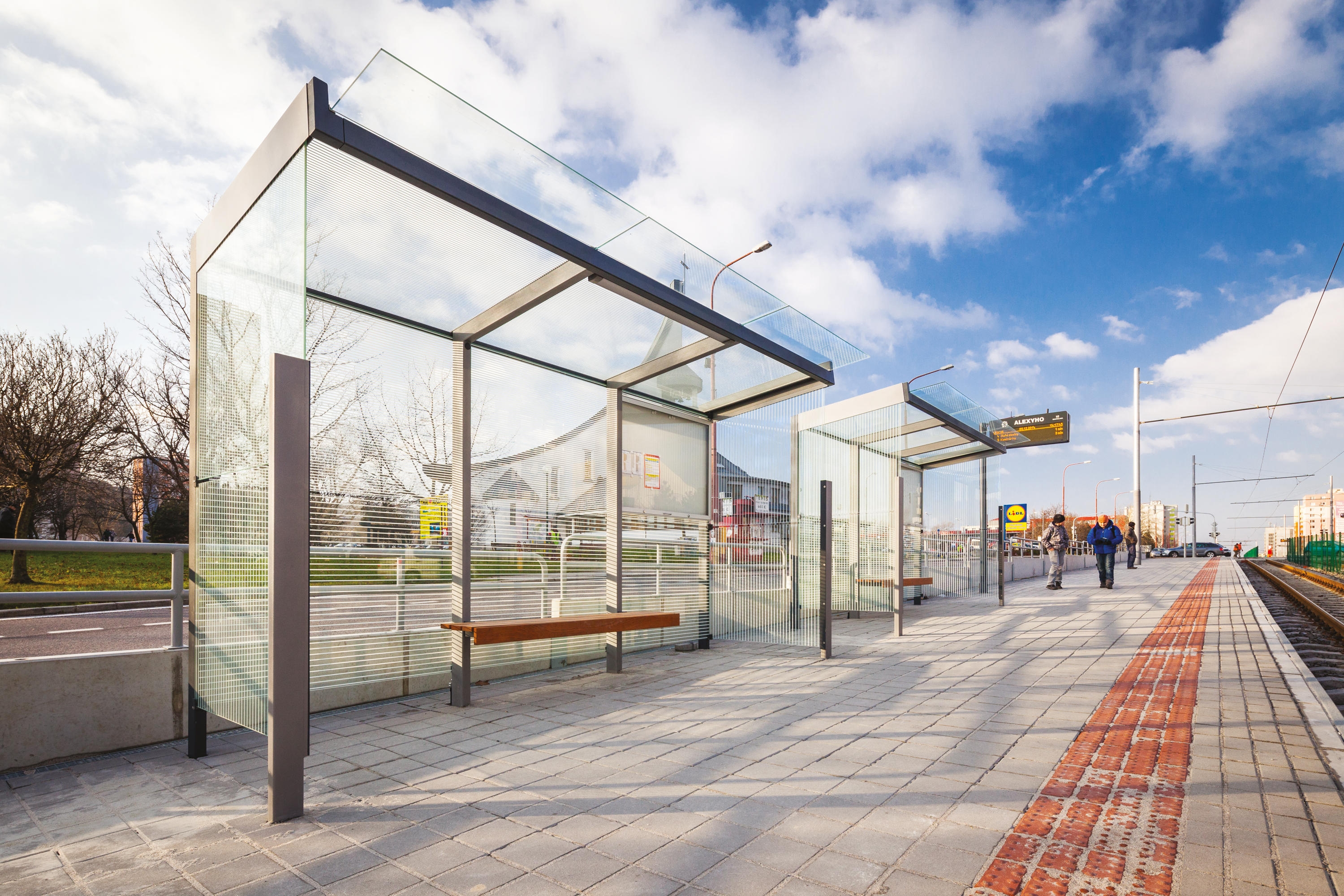 Bus Shelter - Geomere