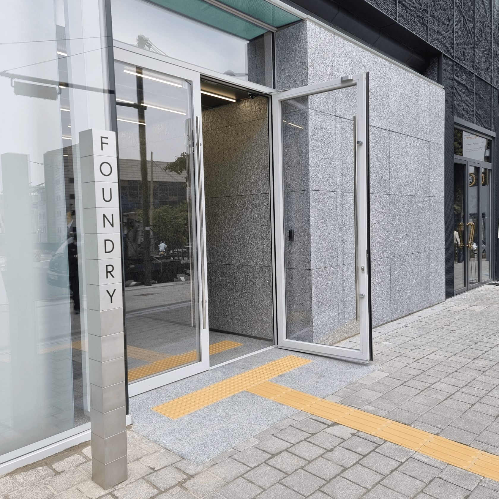 Gucci Gaok - Alusion™ Stabilized Aluminum Foam