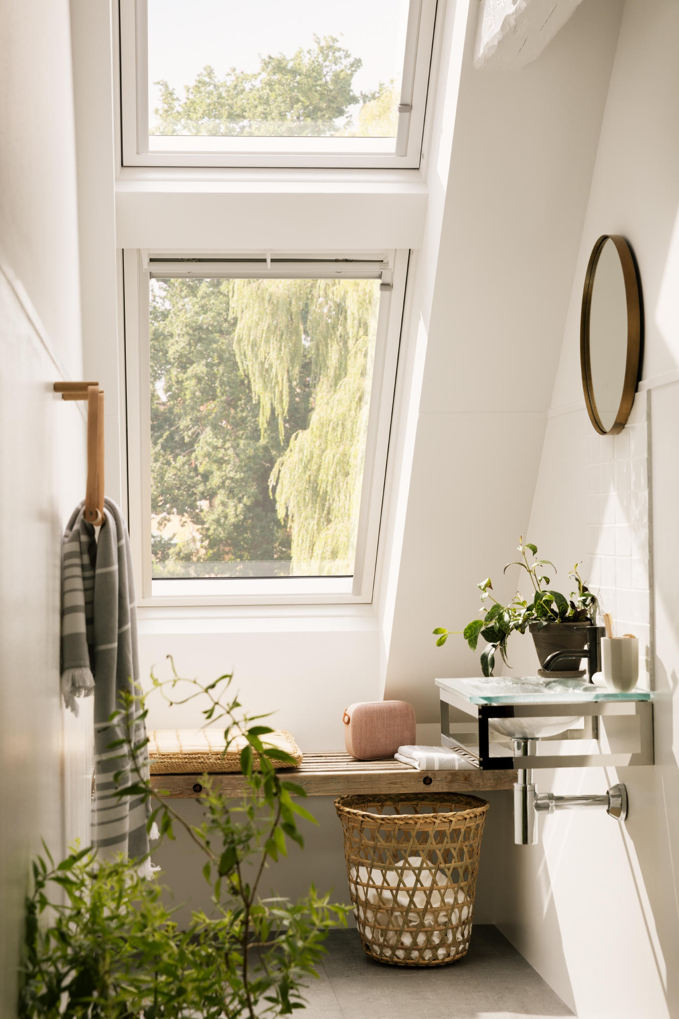 Manual Roof Window - GGU