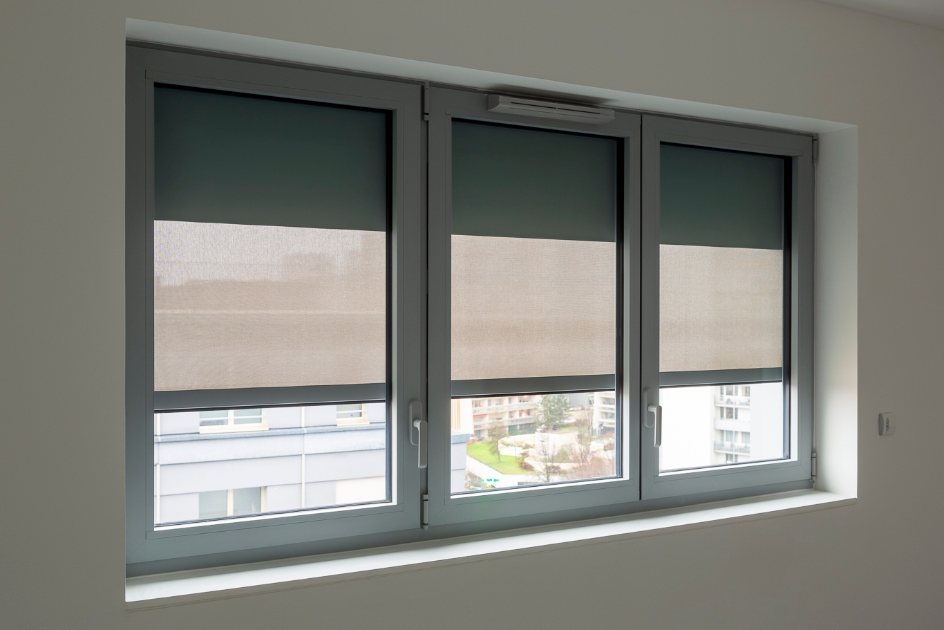 Z-Box Drawer Curtain System in LoPaA Residential Block