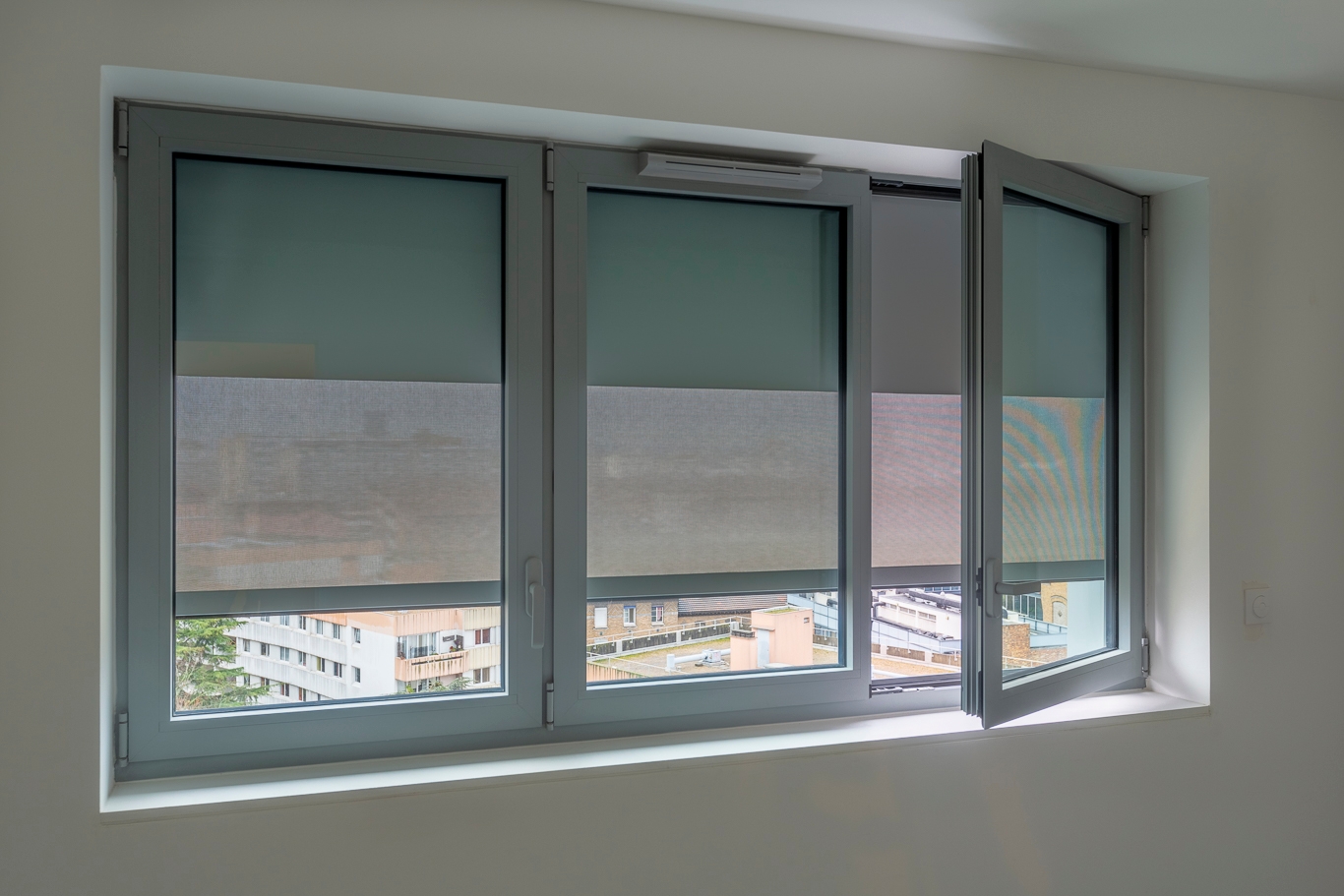 Z-Box Drawer Curtain System in LoPaA Residential Block