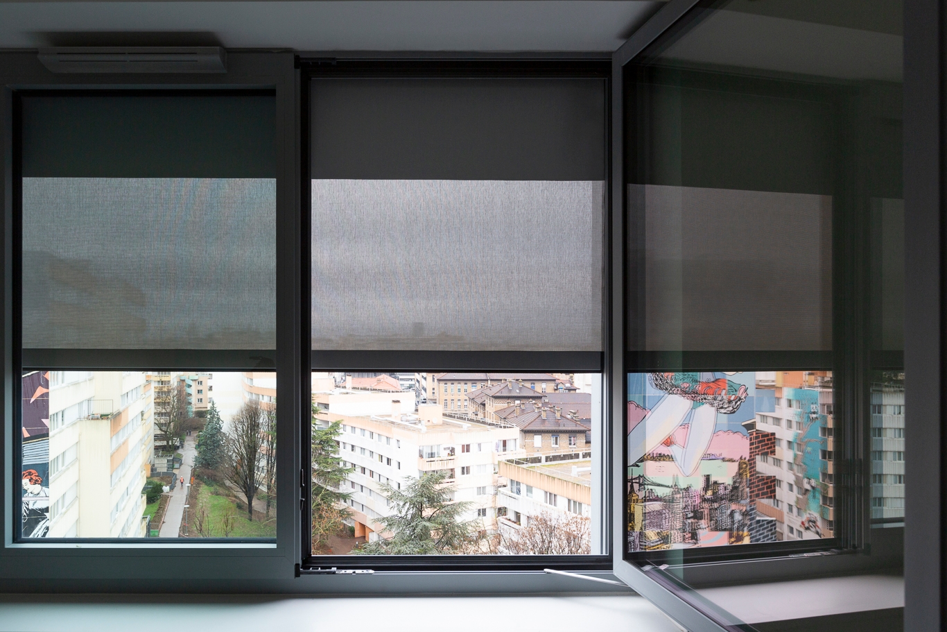 Z-Box Drawer Curtain System in LoPaA Residential Block