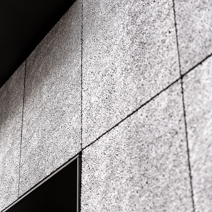 Stabilized Aluminium Foam Façade in New Luum Architects Office