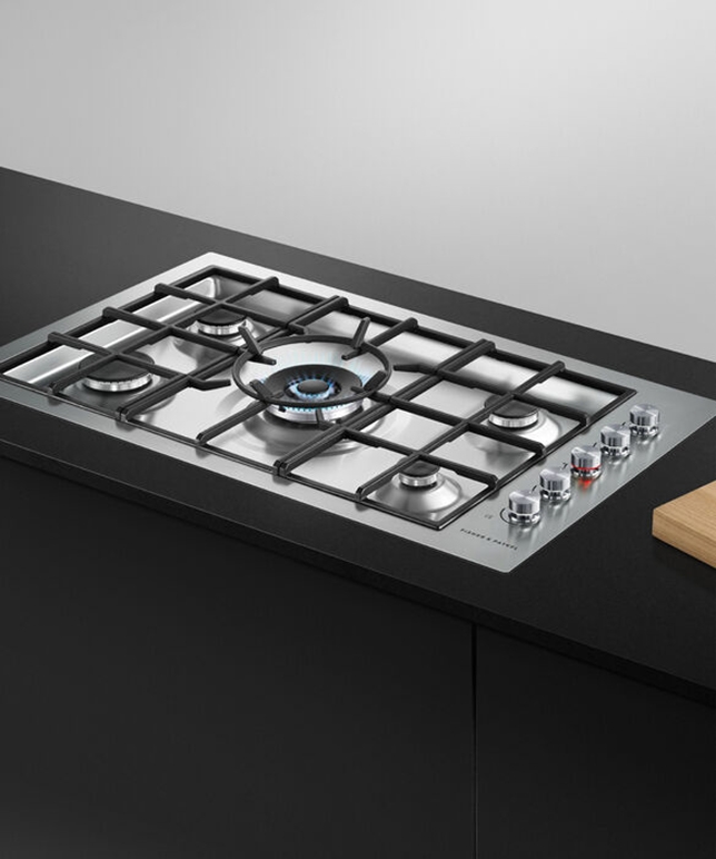 Kitchen Cooking - Gas on Steel Hob