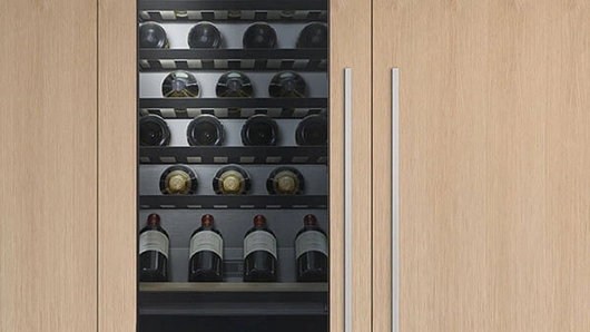 Kitchen Cooling Equipment - Integrated Column Wine Cabinet