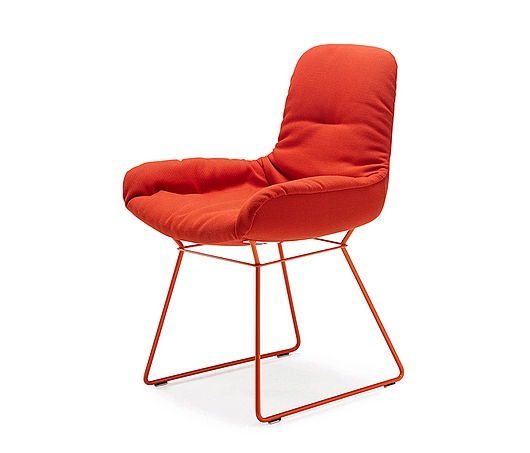 Leya | Armchair Low - with wire frame