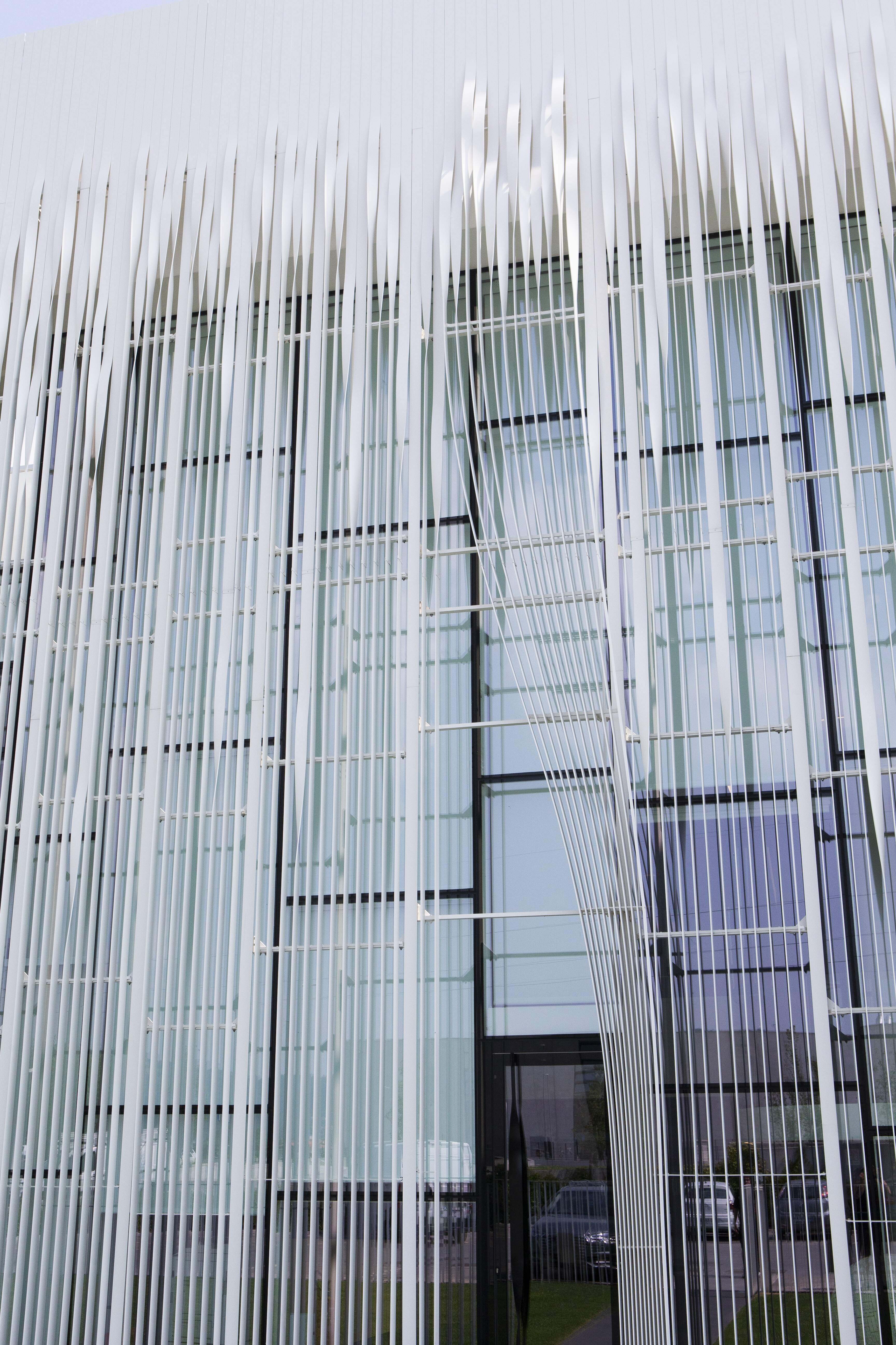 B-Box Roller Shades in Faeda HQ