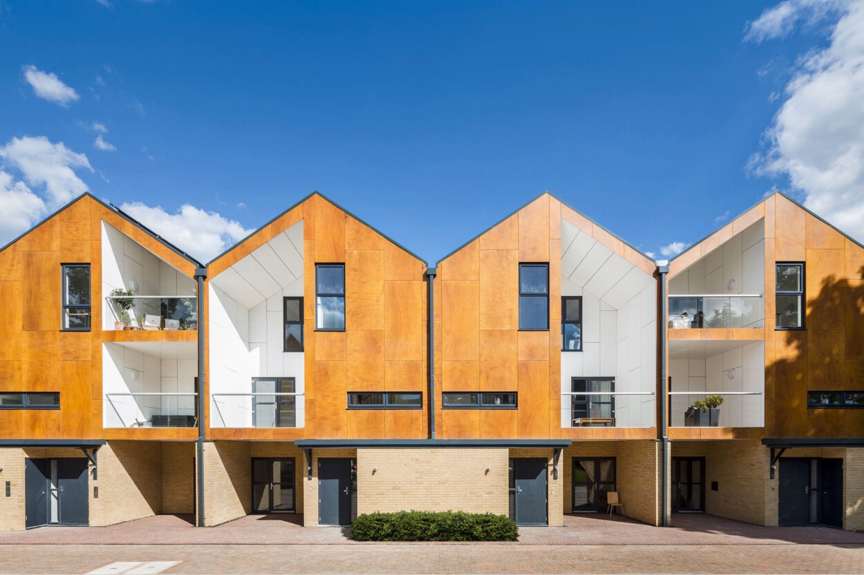 NATURCLAD - W: Installing Versatile Solutions