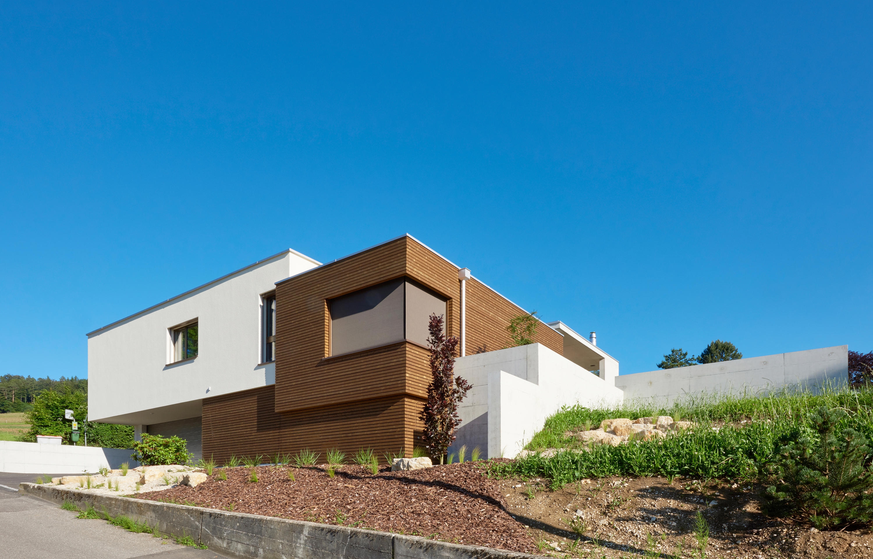 Corner Window Blind - Panovista