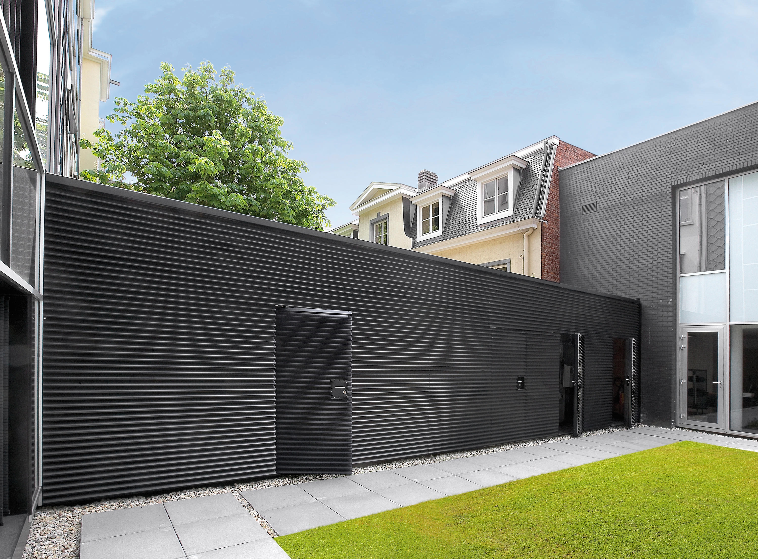 Continuous Louver System - Linius