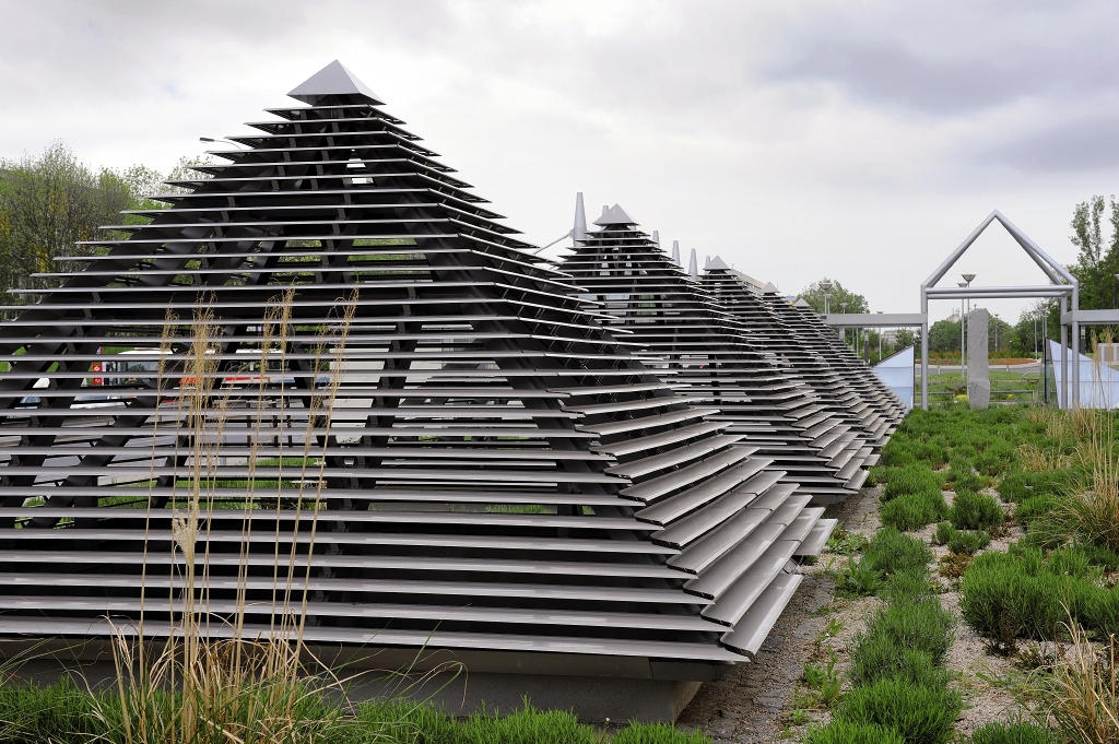 Continuous Louver System - Linius