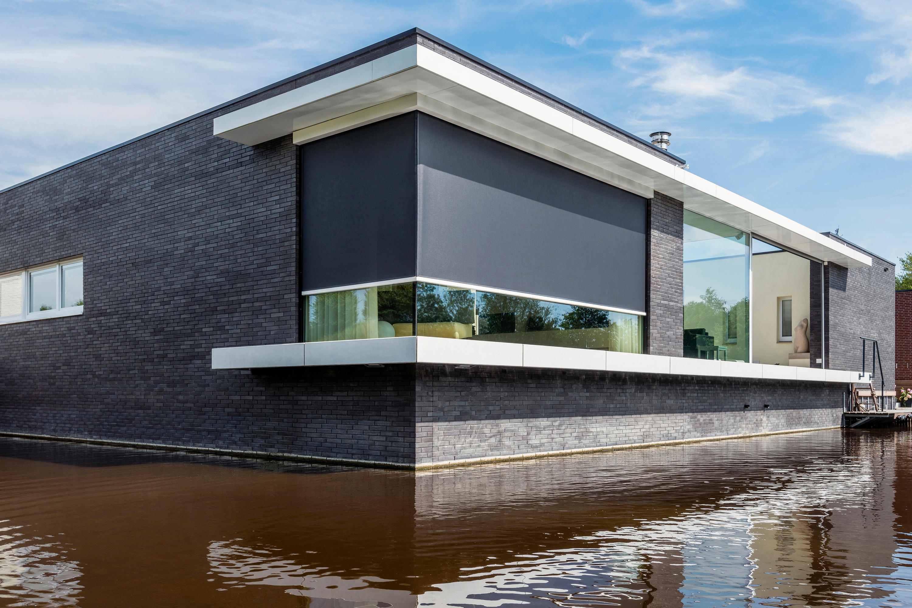 Corner Sun Screen - Panovista Max