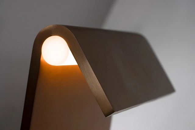 Table lamp - CURVE