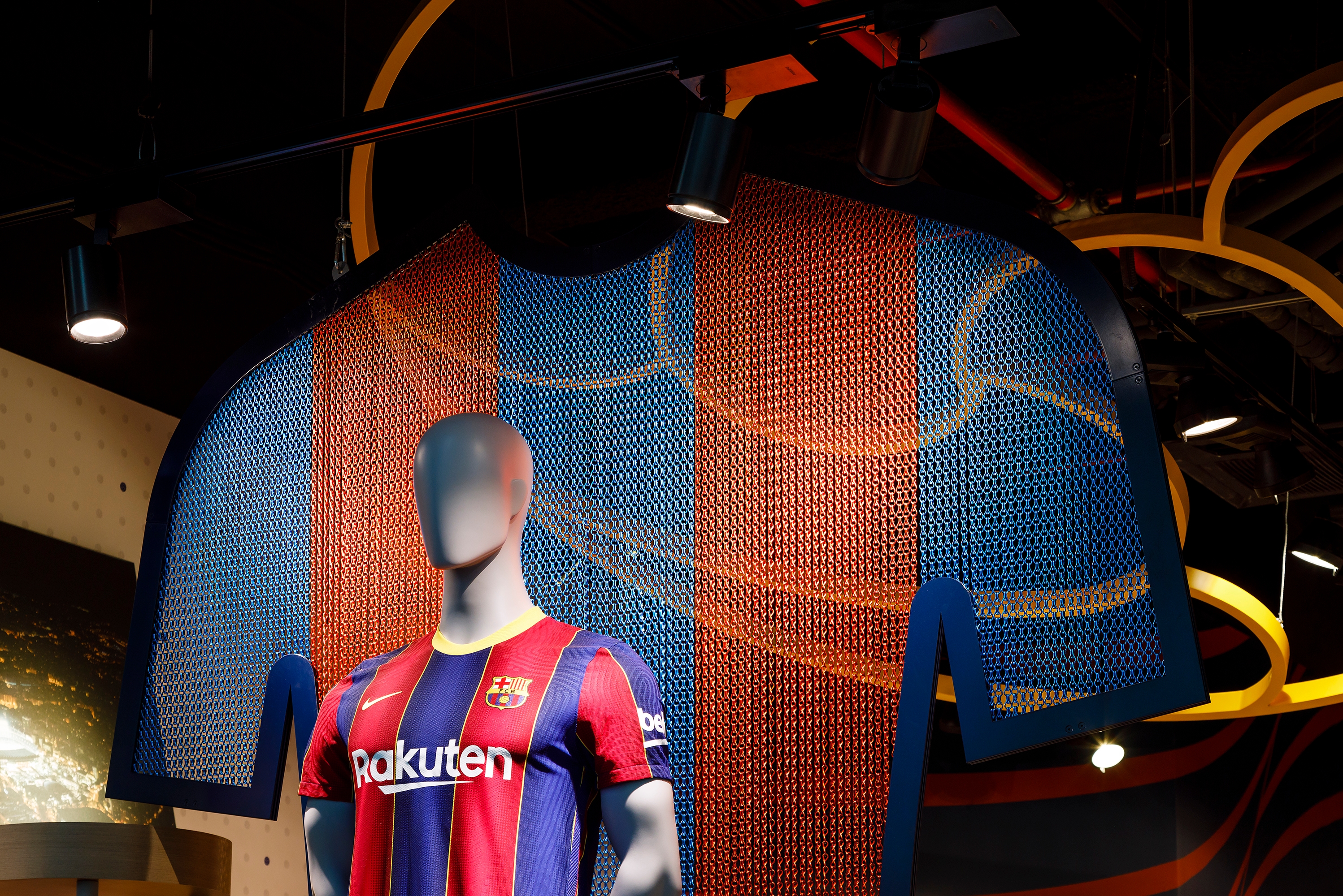 Kriskadecor in Barça store