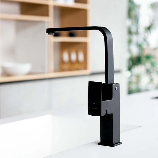 Clever | Kitchen Faucets for Semi-Professional Chefs