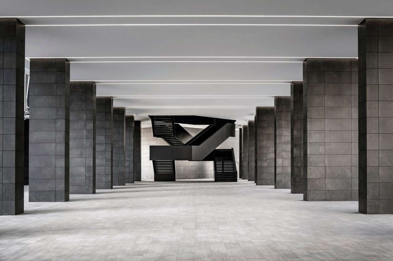 Porcelain Stoneware in De Castillia 23, Milan