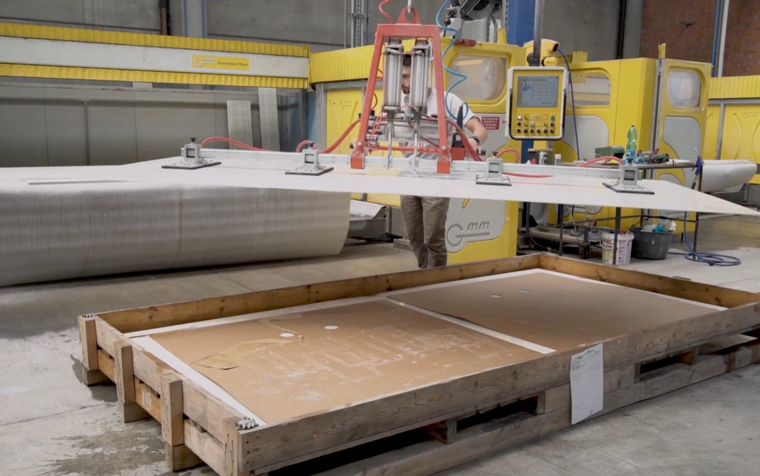 How to Handle Extra-Large Format Porcelain